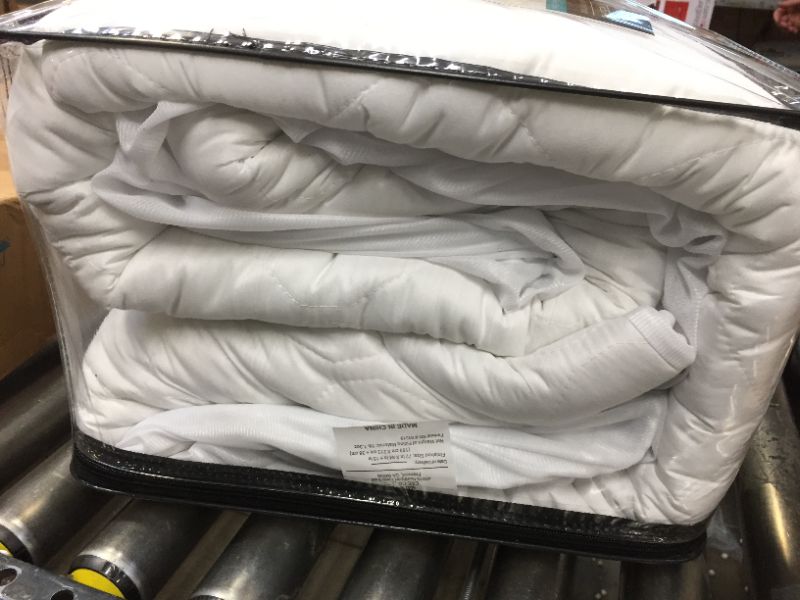 Photo 1 of Beautyrest Heated Microfiber Mattress Pad With 3m Scotchgard Cal King