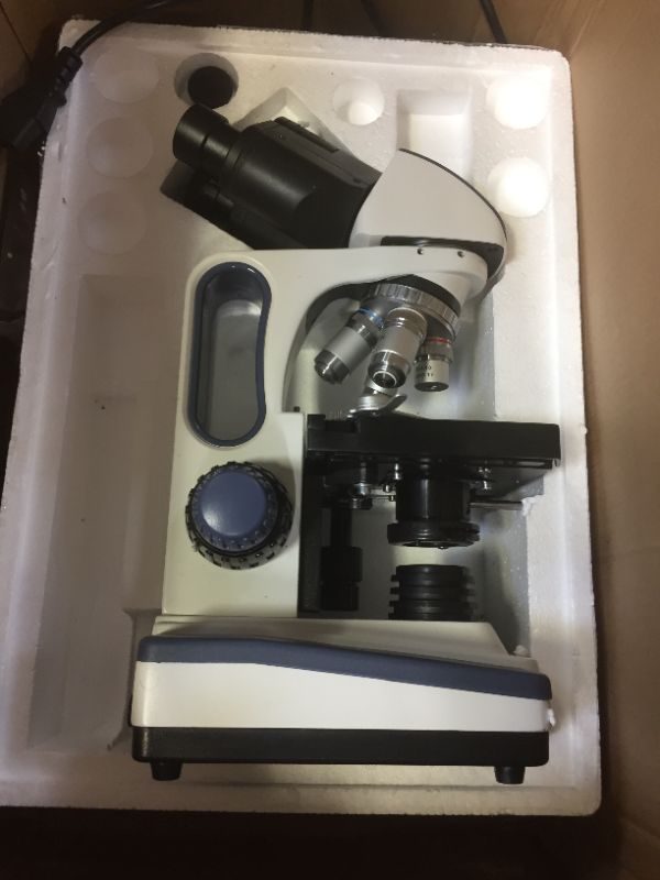 Photo 1 of Generic Microscope 