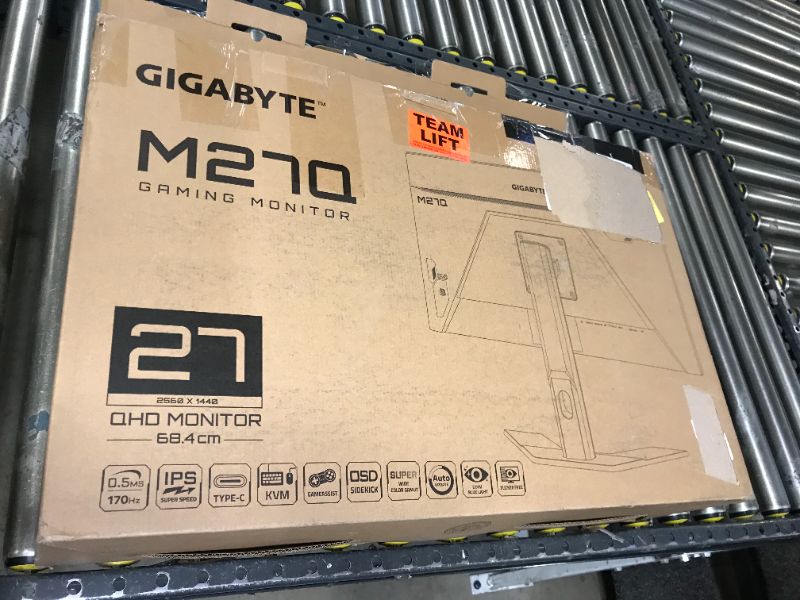 Photo 2 of GIGABYTE M27Q 27" 170Hz 1440P -KVM Gaming Monitor, 2560 x 1440 SS IPS Display, 0.5ms (MPRT) Response Time, 92% DCI-P3, HDR Ready, FreeSync Premium, 1x Display Port 1.2, 2x HDMI 2.0, 2x USB 3.0