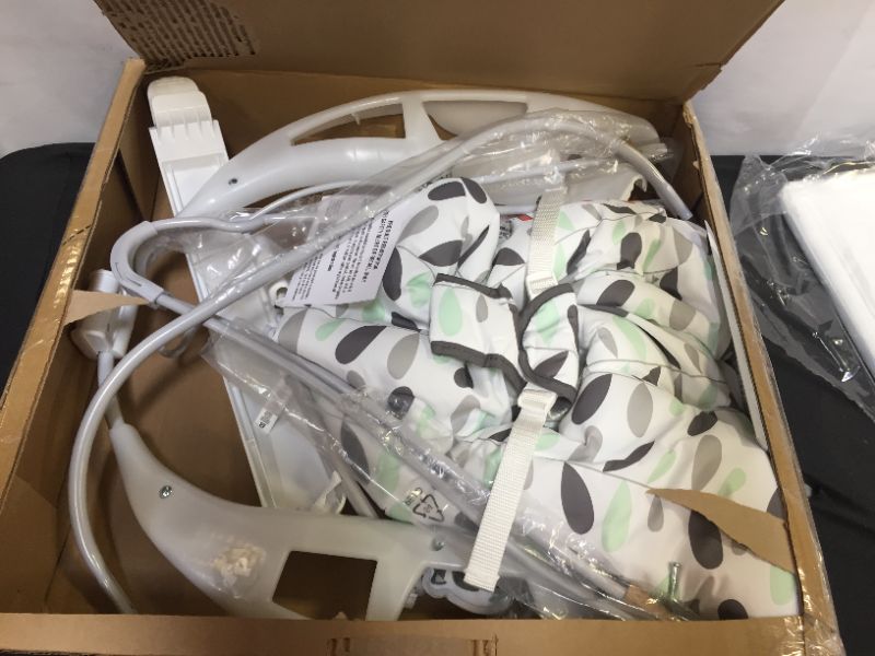 Photo 1 of Fisher-Price See & Soothe Deluxe Bouncer - Climbing Leaves
