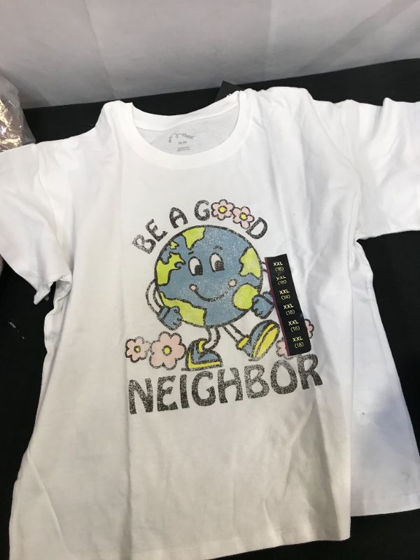 Photo 1 of BE A GOOD NEIGHBOR TSHIRT SIZE XXL KIDS 