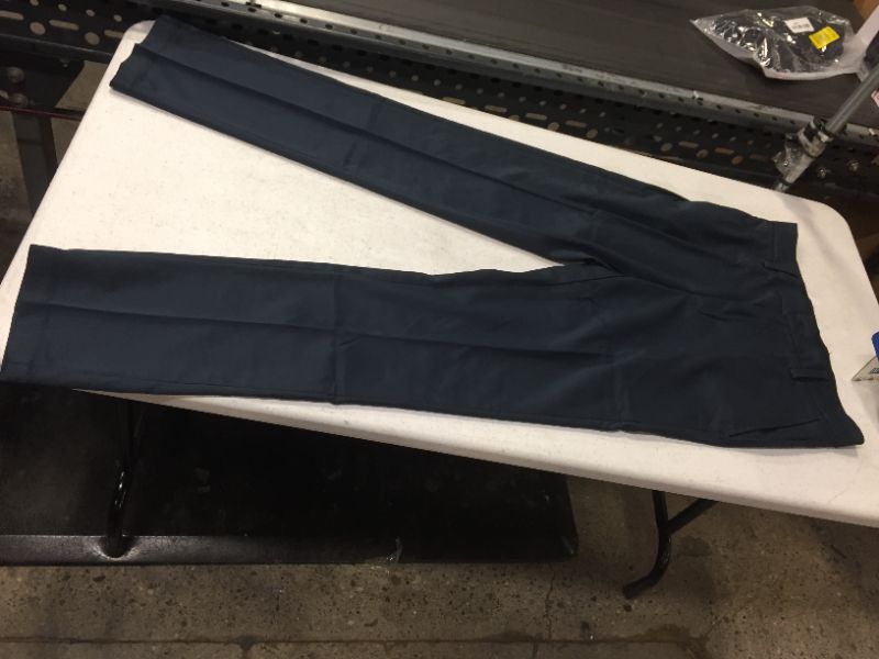 Photo 1 of 31WX32L AMAZON ESSENTIAL DRESS PANTS