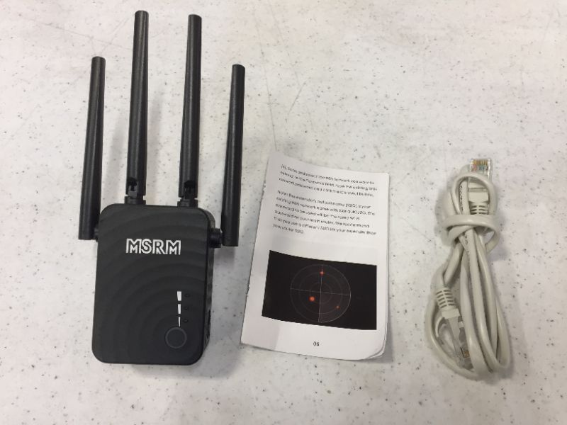 Photo 2 of 1200Mbps WiFi Range Extender, US754 Signal Amplifier Booster with 4 Band Antennas Complies 802.11a/b/n/g/ac WiFi Extender