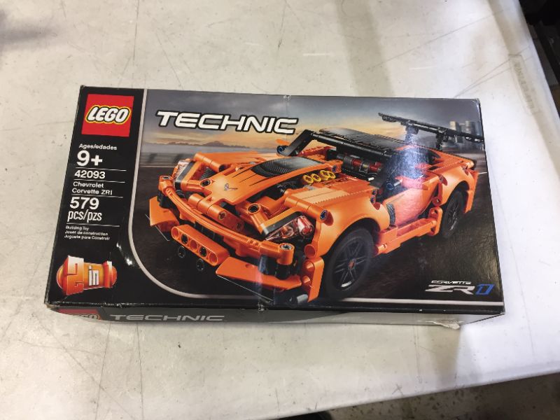 Photo 3 of LEGO Technic Chevrolet Corvette ZR1 42093 Building Kit (579 Pieces)
