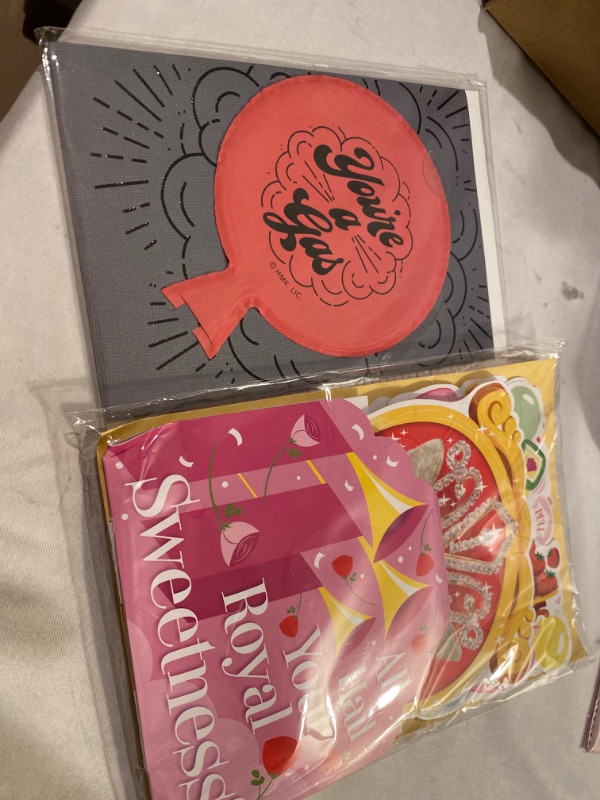 Photo 3 of 2PC LOT
Hallmark Funny Pop Up Mother's Day Card with Song (Cat Queen, Plays Rule Britannia)

Hallmark Signature Funny Father's Day Card (You're A Gas)