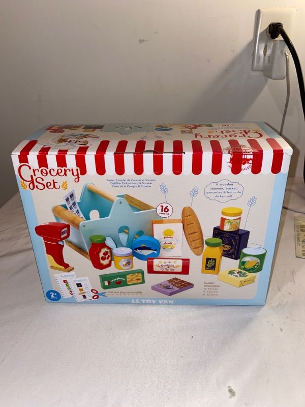 Photo 2 of Grocery Set & Scanner – LE TOY VAN