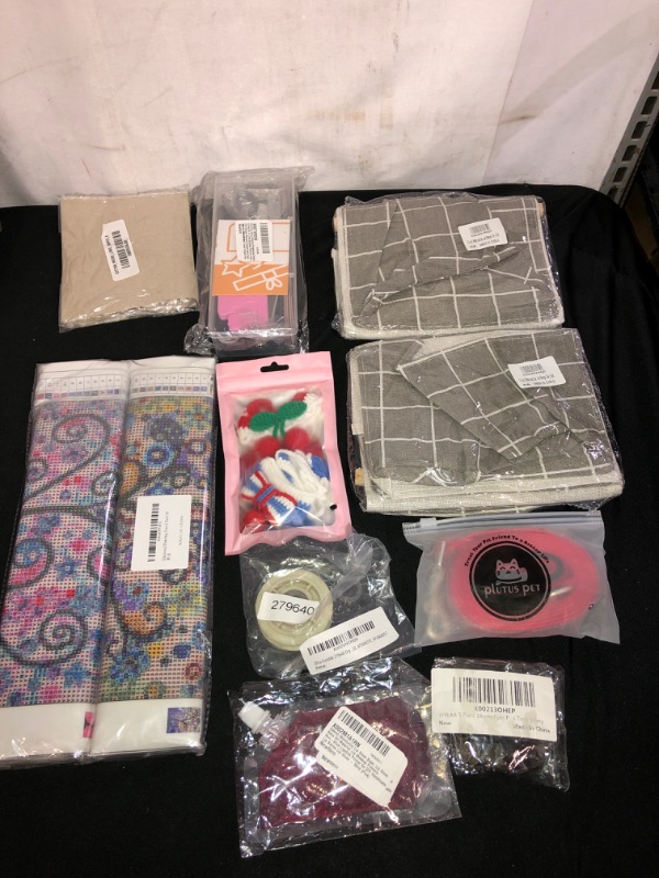 Photo 1 of 10 PC LOT
 MISC ITEMS, SOLD AS IS 