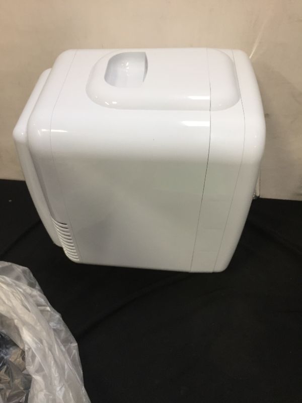Photo 1 of portable personal fridge 