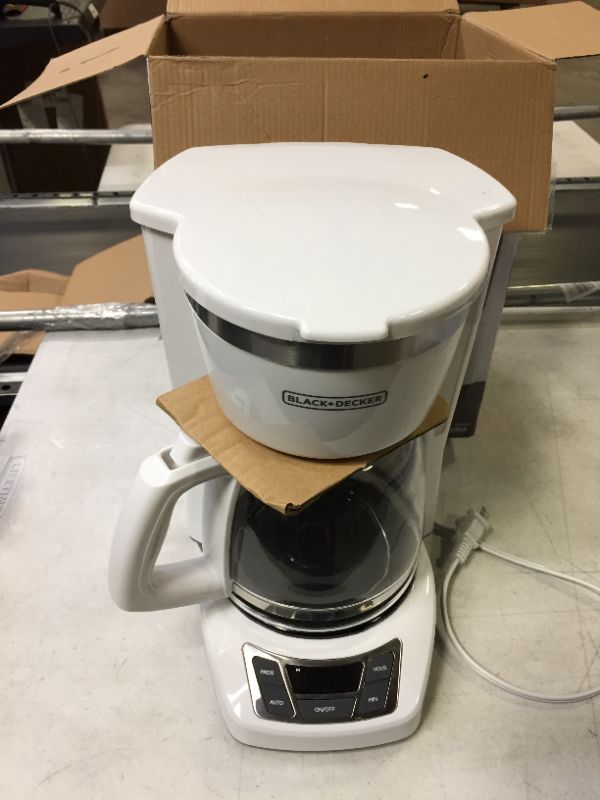 Photo 2 of Black+Decker CM1160W-1 CM1160W 12-Cup Programmable Coffeemaker, White/Stainless Steel