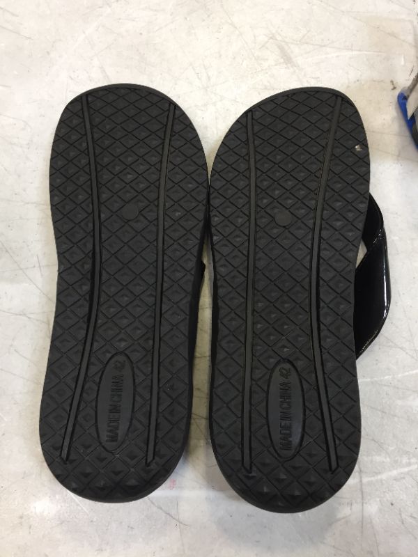 Photo 2 of Generic Black Flip Flops size 8.5