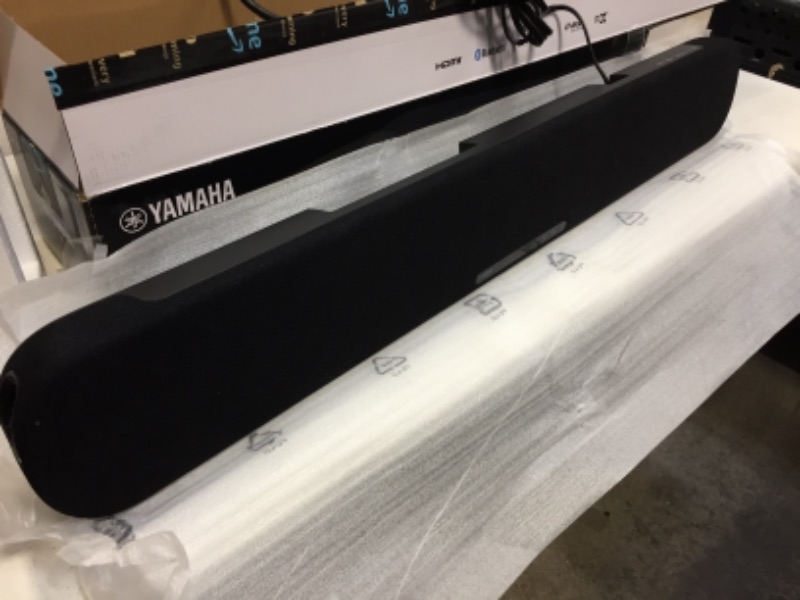 Photo 4 of Yamaha SR-B20A Sound Bar with Dual Built-In Subwoofers for parts only