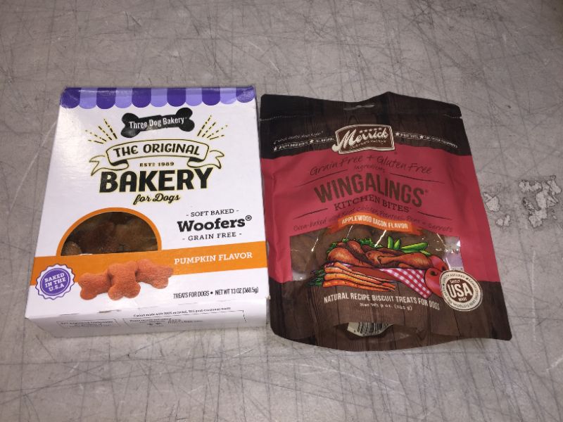Photo 1 of 2 PACKS OF DOG TREATS
Merrick Grain Free Kitchen Bites Wingalings Applewood Bacon All Life Stages Dry Dog Treats, 9 Oz 04/2022
Three Dog Bakery Grain Free Soft Baked Woofers, Premium Treats for Dogs, 36 Ounce 04/2022
