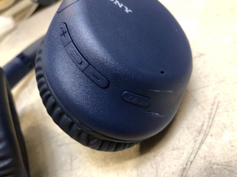 Photo 5 of SONY CORPORATION Noise Cancelling Headphones WH-CH710N---BOX WA SCRUSHED THEREFORE ITEM HAS DAMAGE