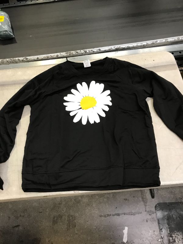 Photo 1 of Flower Long Sleeve Sweater L