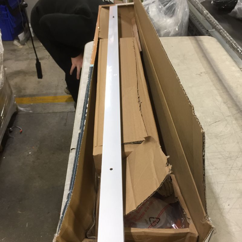 Photo 1 of 3-Light 44 in. White R30/PAR30 Large-Step Linear Track Lighting Head Kit
