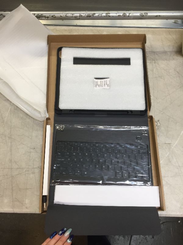 Photo 1 of Keyboard for iPad Pro 12.9 2021 5th Generation, CHESONA iPad Pro 12.9 Case with Keyboard 4th/3rd Generation - 7 Colors Backlit - Detachable - Pencil Holder - Stand Cover -iPad Pro 12.9 Keyboard, Black
