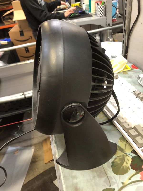 Photo 2 of Honeywell Turbo Force Oscillating Table Fan, HT-906,Black,Medium (Oscillating)
