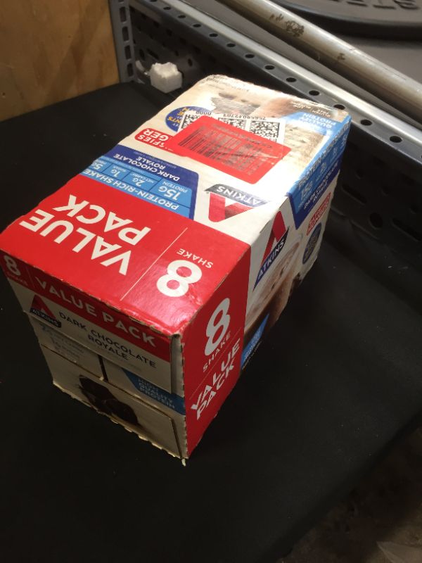 Photo 1 of Atkins Gluten Free Protein-Rich Shake, Dark Chocolate Royale, Keto Friendly, 8 Count (Ready to Drink) EXP 7/2022