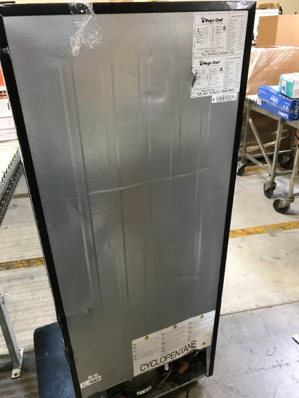 Photo 6 of 10.1 cu. ft. Top Freezer Refrigerator in Black

