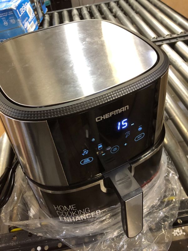 Photo 2 of 8qt Digital Air Fryer