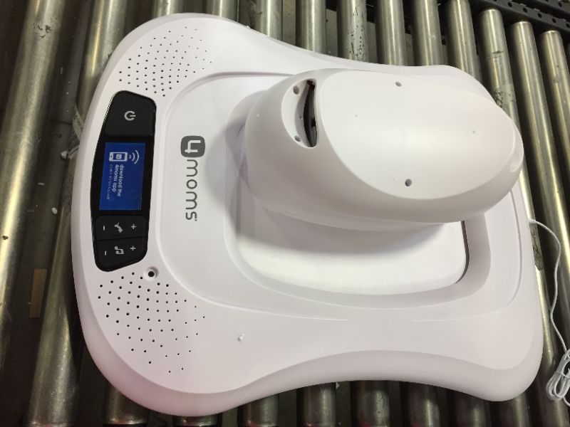 Photo 1 of mamaRoo4 infant seat