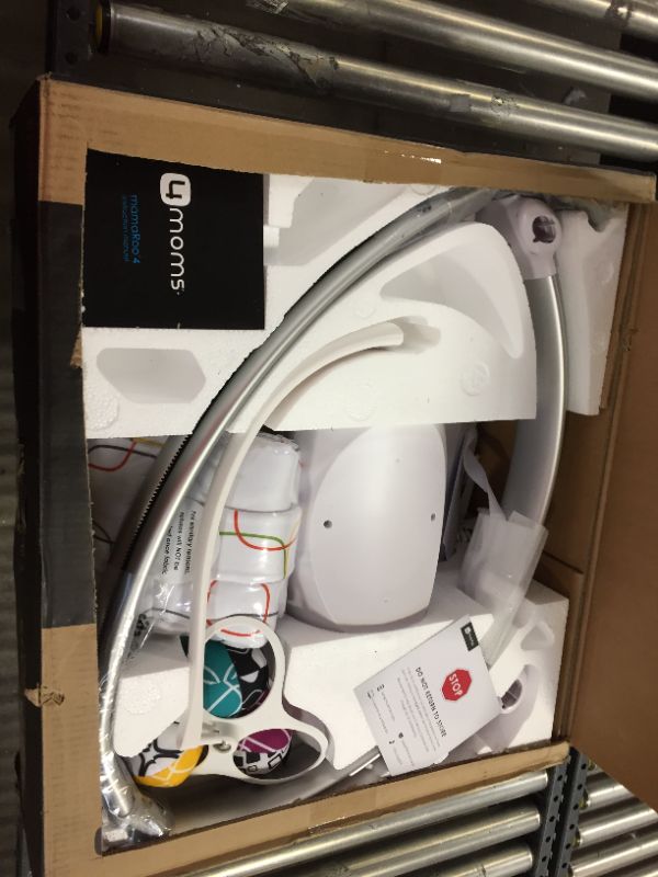 Photo 1 of mamaRoo4 infant seat