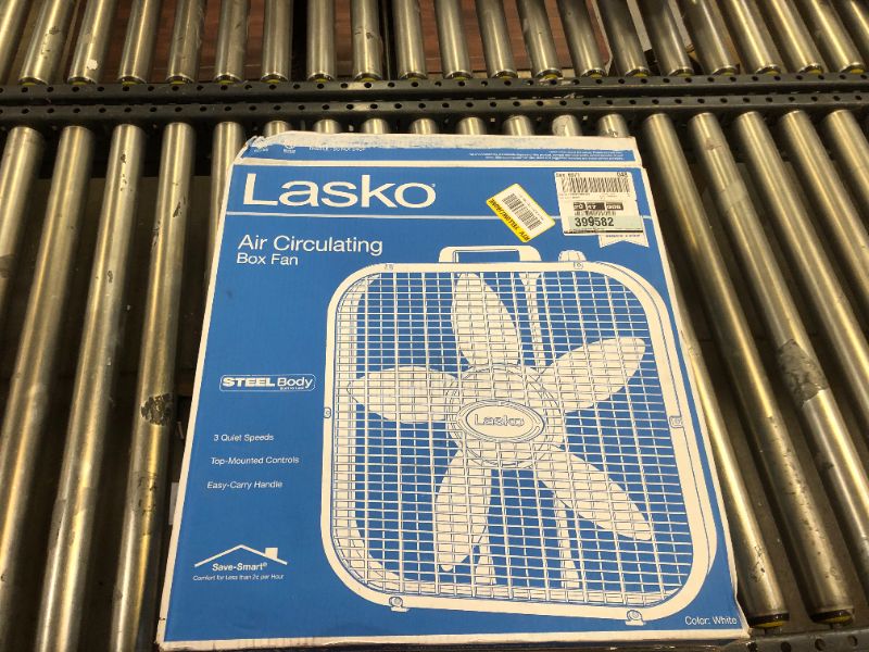 Photo 3 of 20 in. 3 Speed White Box Fan with Save-Smart Technology for Energy Efficiency