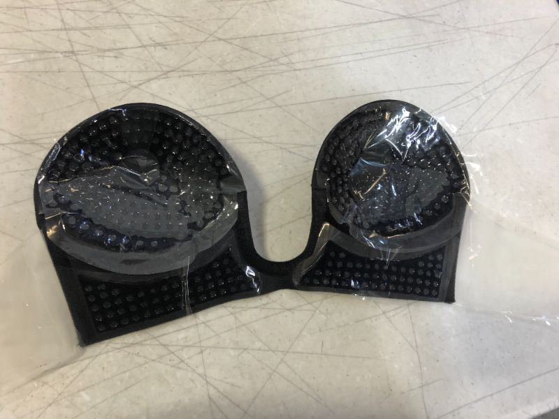 Photo 1 of STRAPLESS NIPPLE COVERS MEDIUM SELF ADHESIVE