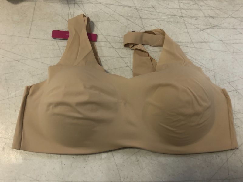 Photo 1 of HANES WOMEN'S BRA SIZE 2X