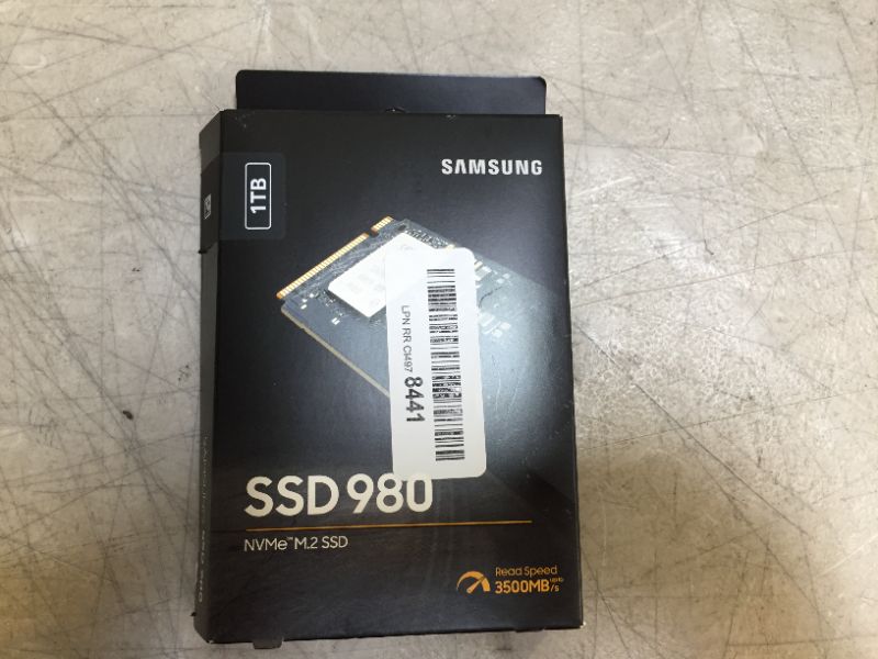 Photo 6 of SAMSUNG 980 SSD 1TB M.2 NVMe Interface Internal Solid State Drive with V-NAND Technology for Gaming, Heavy Graphics, Full Power Mode, MZ-V8V1T0B/AM
