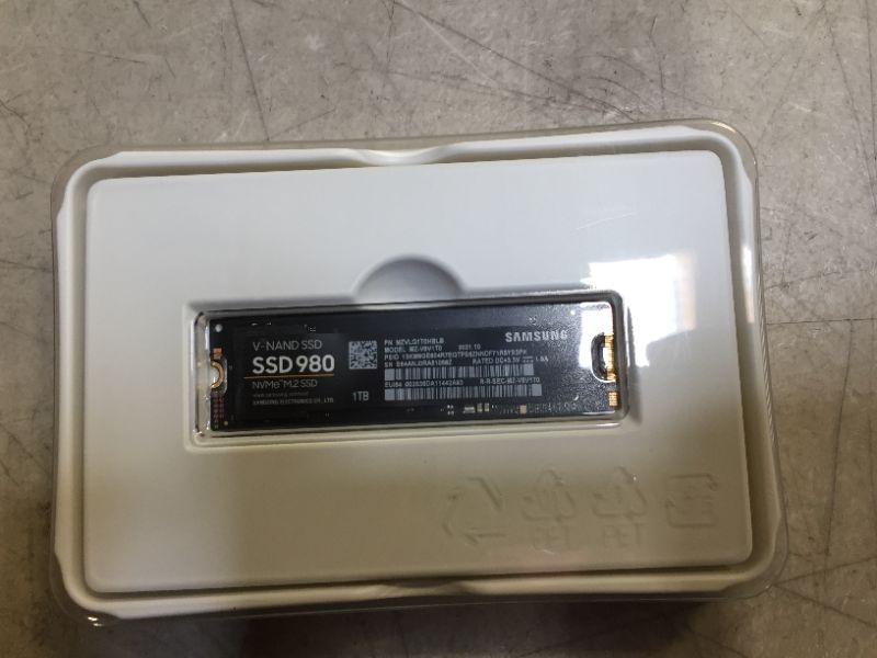 Photo 1 of SAMSUNG 980 SSD 1TB M.2 NVMe Interface Internal Solid State Drive with V-NAND Technology for Gaming, Heavy Graphics, Full Power Mode, MZ-V8V1T0B/AM
