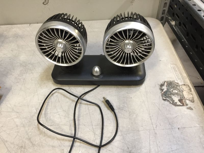 Photo 1 of generic fan dual head 