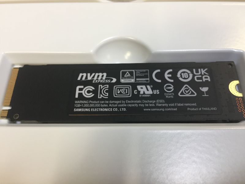 Photo 1 of SAMSUNG 970 EVO Plus SSD 2TB