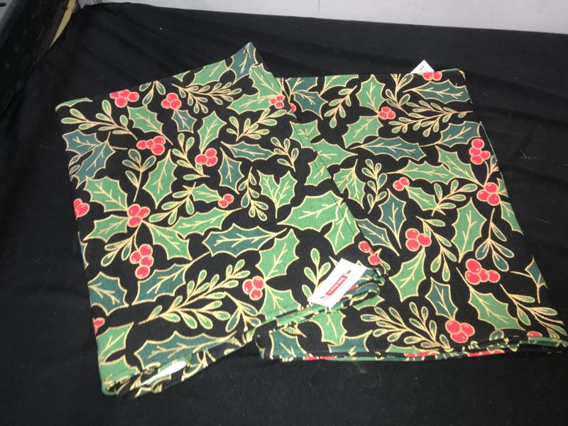 Photo 1 of 2 pack14 x 64 table runner christmas holiday mistletoe holly