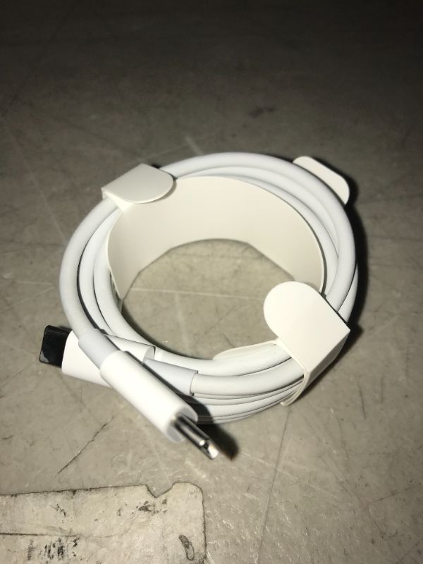 Photo 1 of Apple USB-C Charge Cable
