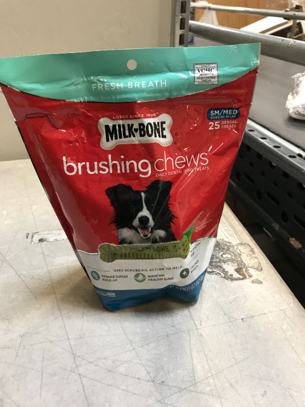 Photo 2 of Milk-Bone Brushing Chews Daily Dental Dog Treats, Fresh Breath, Small-Medium, 19.6 Ounces, 25 Bones Per Bag
EXP 09/07/22