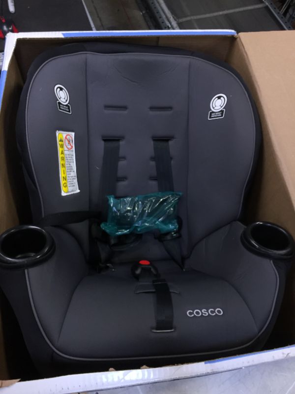 Photo 2 of Cosco Apt 50 Convertible Car Seat (Black Arrows)