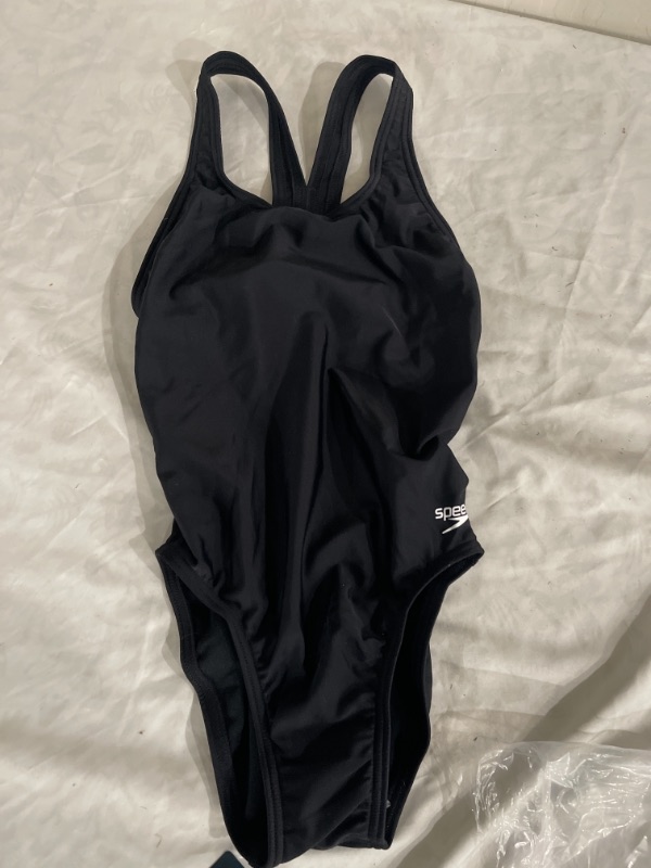 Photo 1 of SPEEDO 10/26 FL youth size 