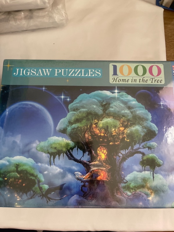 Photo 1 of JIGSAW PUZZLES 1000 PIECE SET 