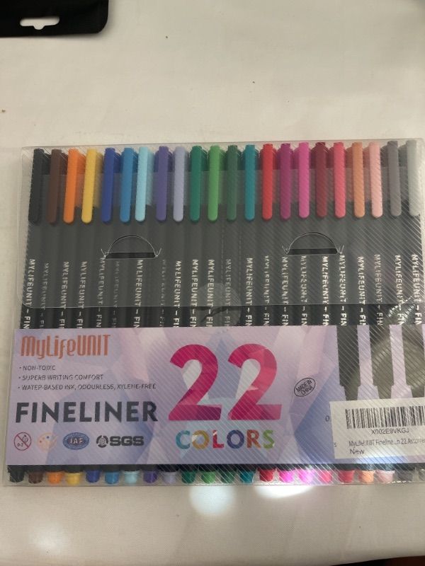 Photo 1 of FINELINER PENS 22 COLORS 