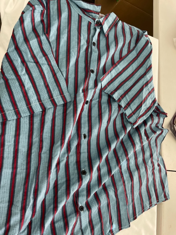 Photo 1 of BUTTON UP 2XL 