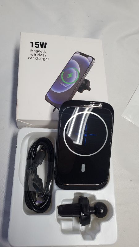 Photo 1 of 15W MAGNETIC WIRELESS CAR CHARGER