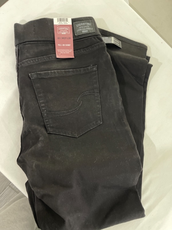 Photo 1 of WOMENS PANTS 29W-28L