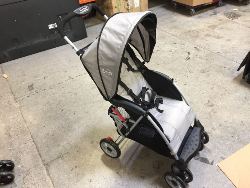 Photo 4 of Defective doesn’t fold---missing trade------ Lightweight Compact Baby Stroller 