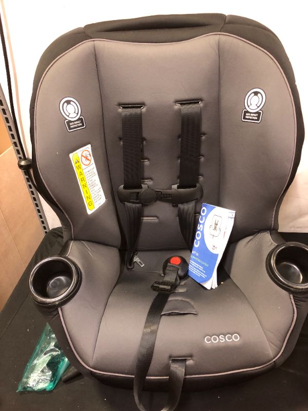 Photo 2 of Cosco Apt 50 Convertible Car Seat (Black Arrows)