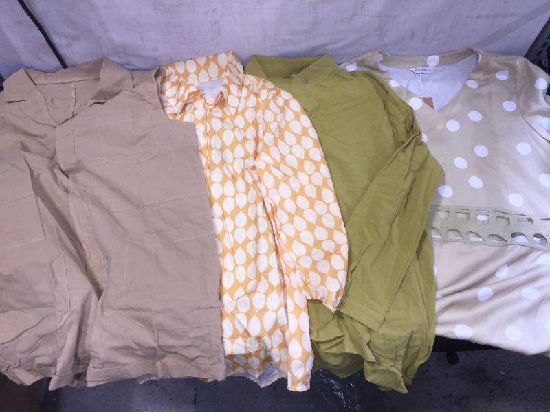 Photo 1 of 4 PACK MISCELLANEOUS CLOTHING ITEMS VARIOUS SIZES