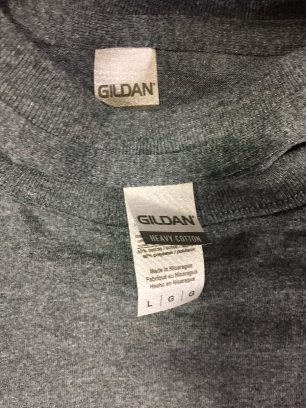 Photo 1 of 5 LARGE GILDAN PLAIN GREY T-SHIRTS 