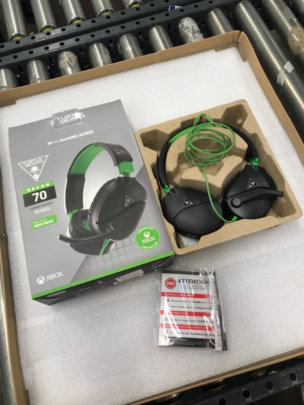 Photo 2 of Turtle Beach Recon 70X Xbox, PS5, PS4, PC Headset - Black