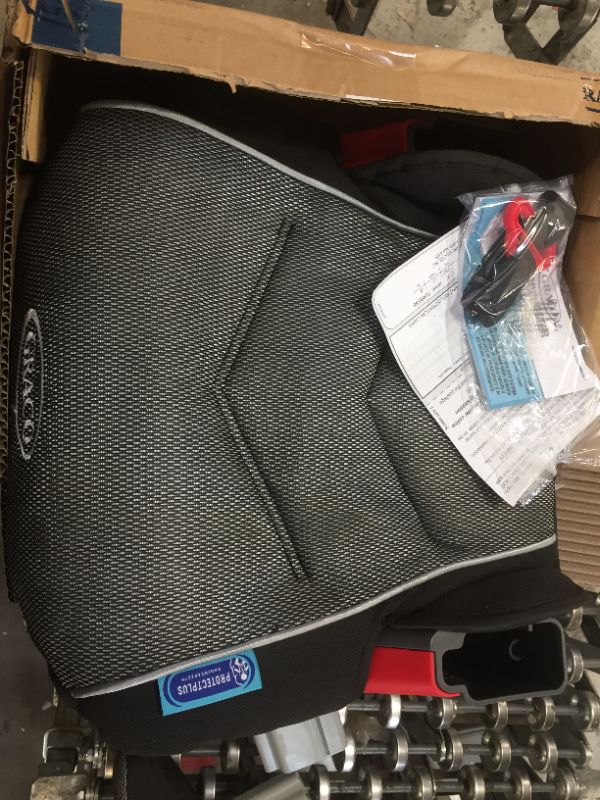 Photo 1 of Graco turbo booster