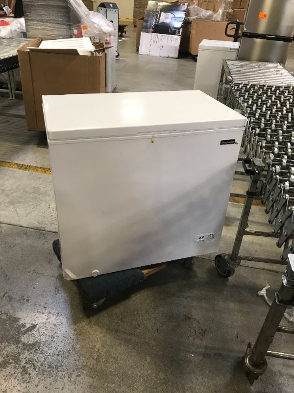Photo 1 of 7.0 cu. ft. Chest Freezer in White
